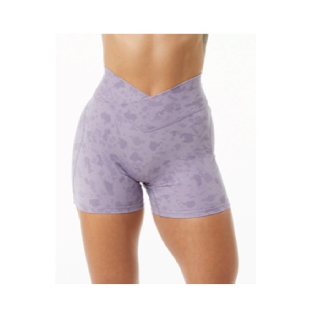 ALPHALETE NWT💜Surface Power Short SM